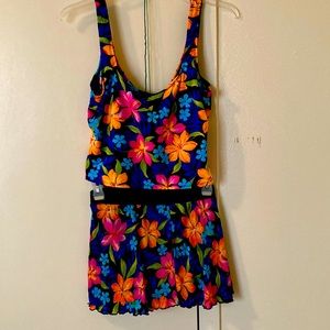Colorful two-piece Catalina swim suit; Size 2X